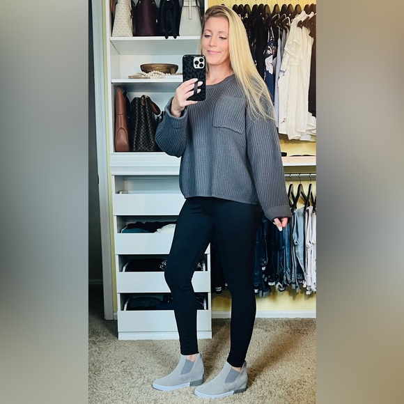 Fall Winter Long Sleeve Crew Neck Cropped Oversized Sweater - Picture 2 of 2